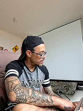 Živý XXX chat Mr_Graffitimile