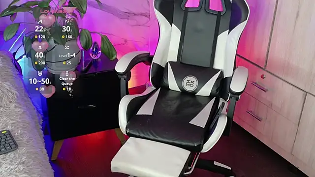 Saimonvela Chat XXX in diretta