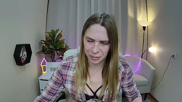 TessaDaybreak's Live XXX Chat