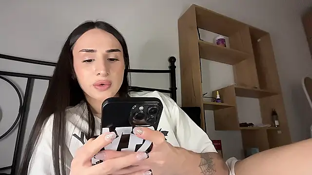 Chatroom XXX en direct de Kim_Oberlin_