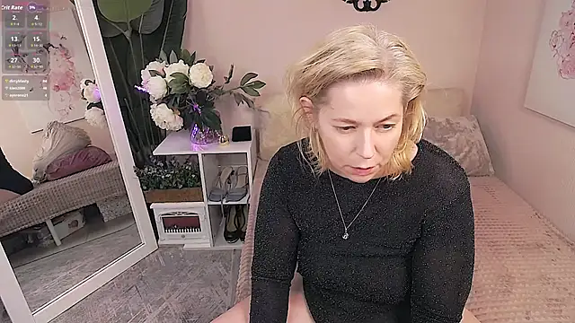 Lorabigass' Live XXX Chat