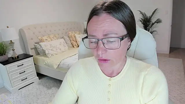 Vika73's Webcam Show