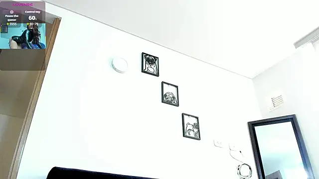 แชท XXX สดของ Bessie32