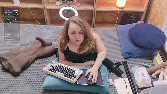 XXX chat uživo modela MiniNatalie