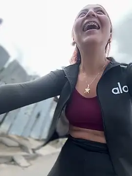 Queen_Scatlett – Kamerová šou