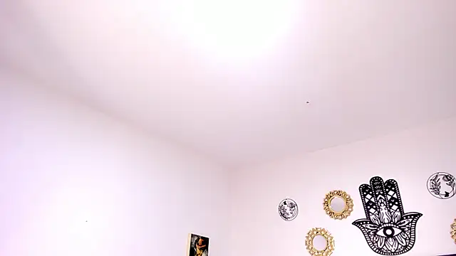 Chatroom XXX en direct de silvanadelatorre