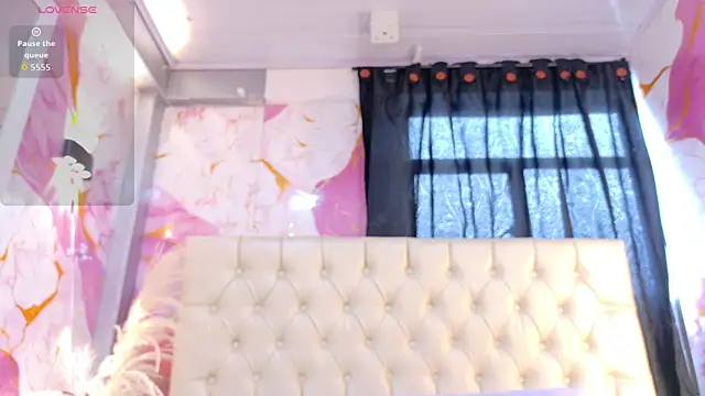 angeline_scot Adlı Modelin Canlı XXX Sohbeti