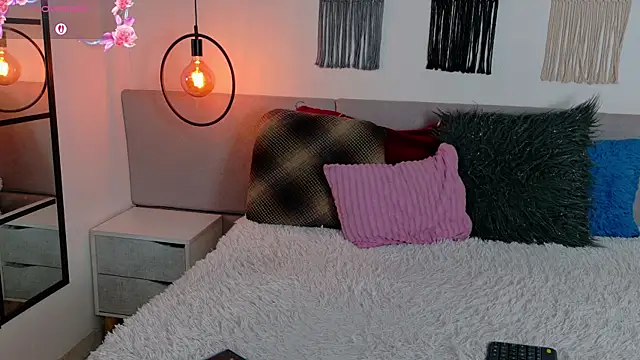 Blake_frost Adlı Modelin Canlı XXX Sohbeti