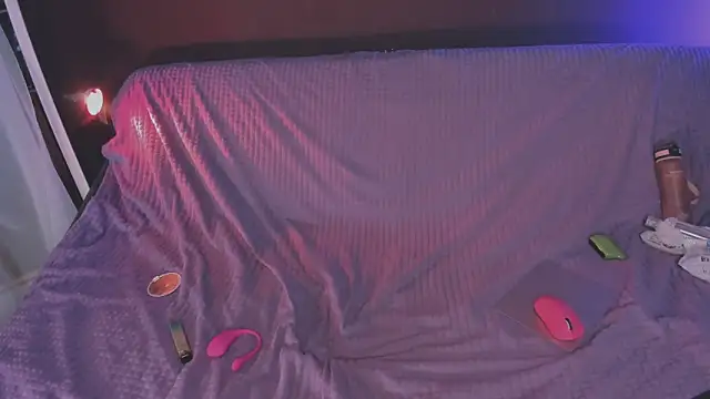 juby_yuby's Live XXX Chat