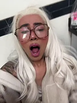 miss_tatiana_ webkamerás műsora