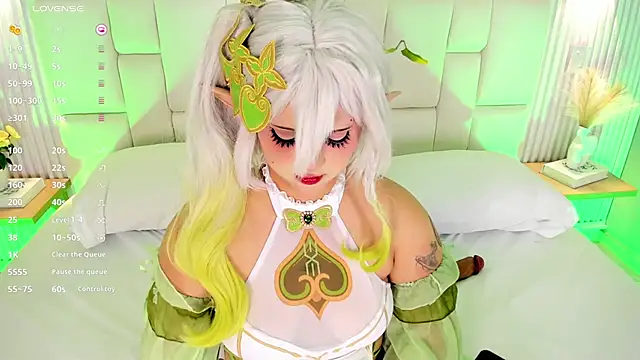 دردشة NanaOsaky الجنسية المباشرة