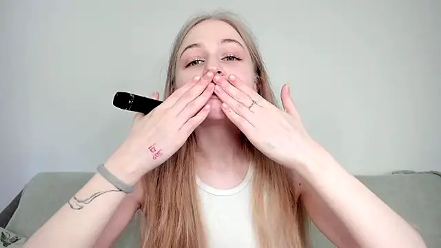 Chat XXX ao vivo de MiaMews