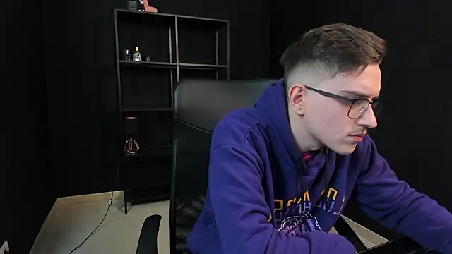 FelixStarkk Adlı Modelin Web Kamerası Şovu