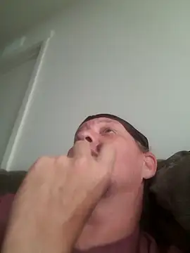 yourMasterisBored: απευθείας συνομιλία ΧΧΧ