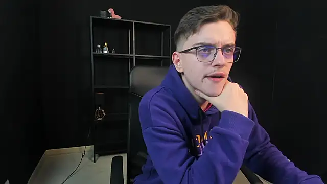 FelixStarkk Pertunjukan Webcam