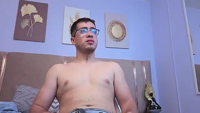 Tommas_Jhonson 在線直播表演