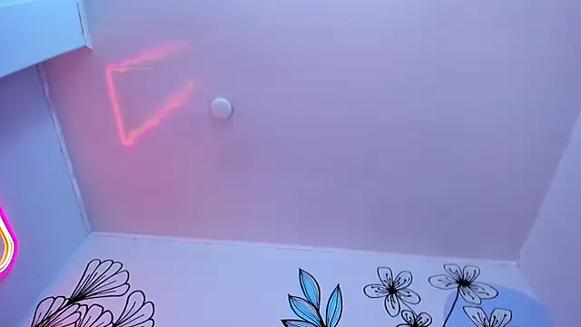 Sweet_Ariadna_'s Live XXX Chat