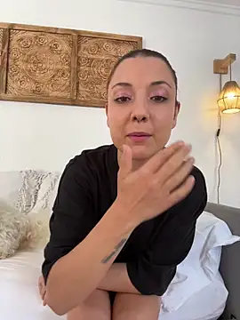 KarlaLuar_ live XXX chat