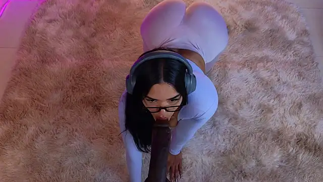 دردشة Ladyy_brownn الجنسية المباشرة