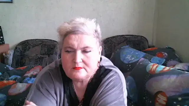 Lana555のライブXXXチャット