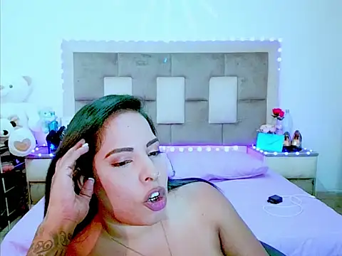 แชท XXX สดของ indiantopaz694u