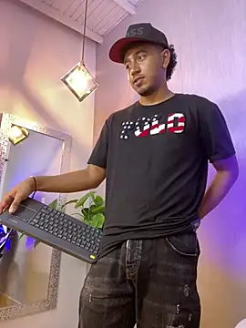 Brand_Collins élő XXX-chatje