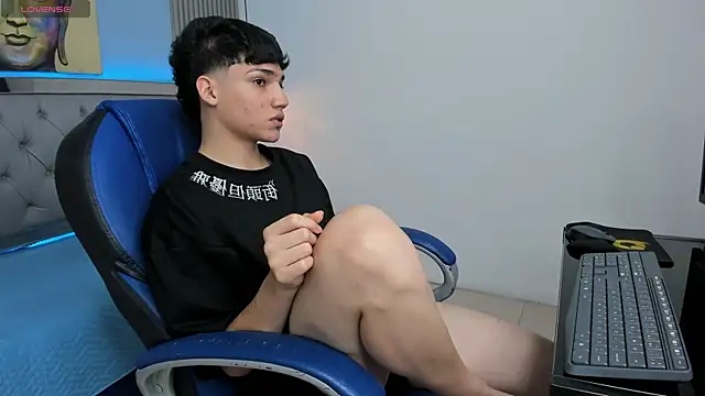 SamBlack_ Live XXX-chat