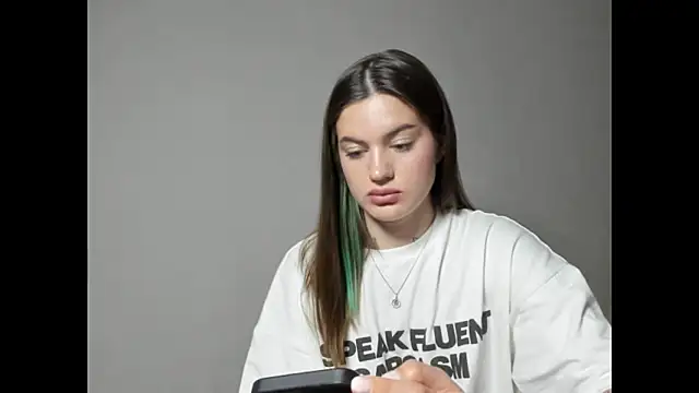 Chat XXX en directo de NikkieKitty