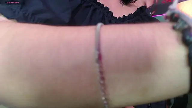 lilith_ayanami Webcam Show