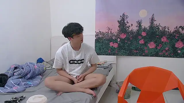 icecream-002 Adlı Modelin Canlı XXX Sohbeti