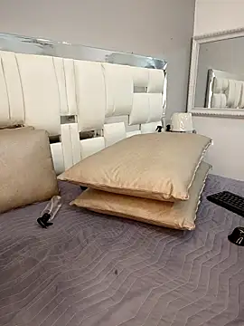 Chat +18 de Eva_Johnss ao vivo