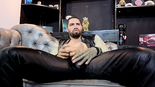 matteosantos – Kamerová šou