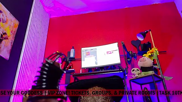 MistressSlut1 网络视讯表演