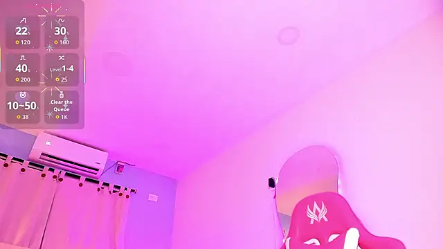 LOU_22_'s Live XXX Chat