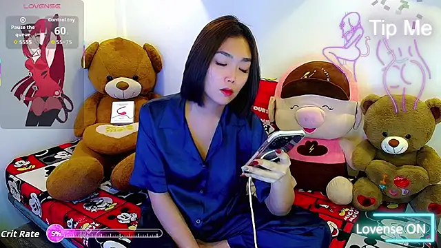 Molly_Grande 网络视讯表演