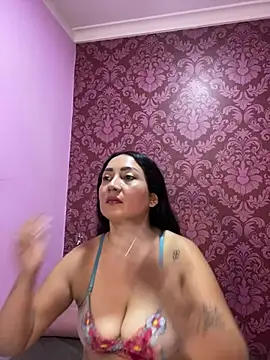 juliana_diaz – Live XXX-chat