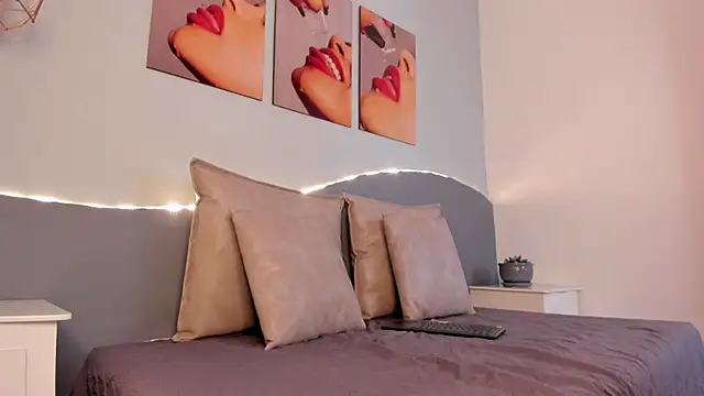 Chat XXX en directo de CannelaSmith