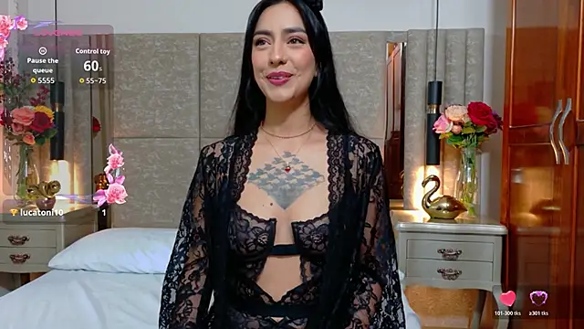 Penelope-Cross 即時 XXX 聊天