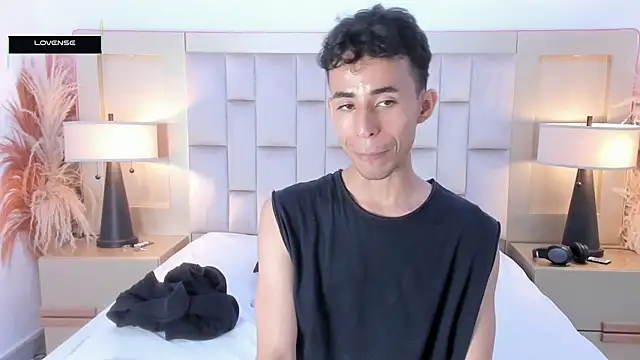 Zahir_Asharのウェブカメラショー