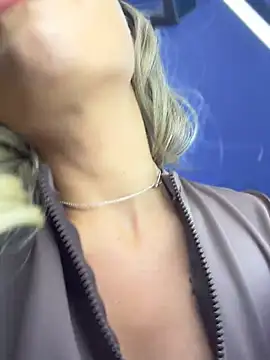 BarbieDoll13 Live XXX-chat