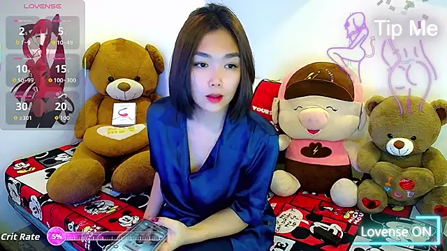 Molly_Grande élő XXX-chatje