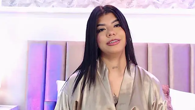 Chat XXX en directo de MelodyCarsson