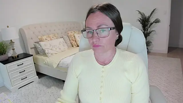 Chat +18 de Vika73 ao vivo