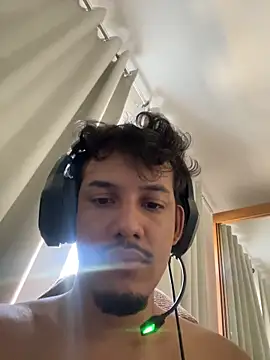 paudemar1do webcam show