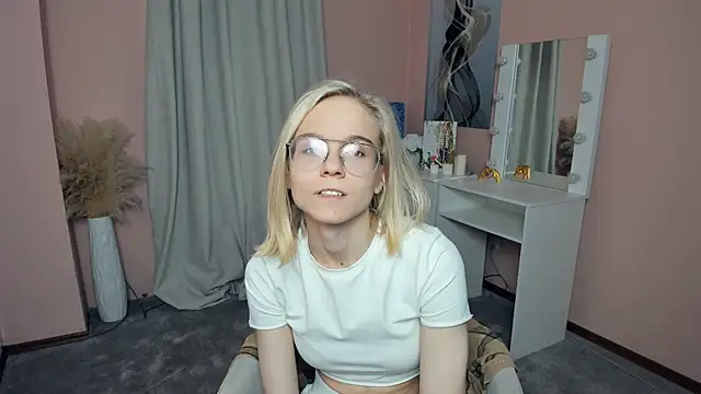 KarinStfleur Obrolan Langsung XXX