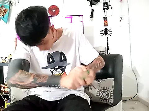 Pokazy przed kamerką – blackninja66