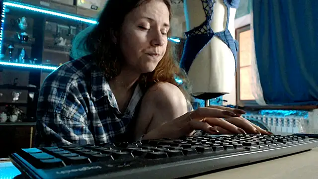 pa1e_pr1ncess Chat XXX in diretta