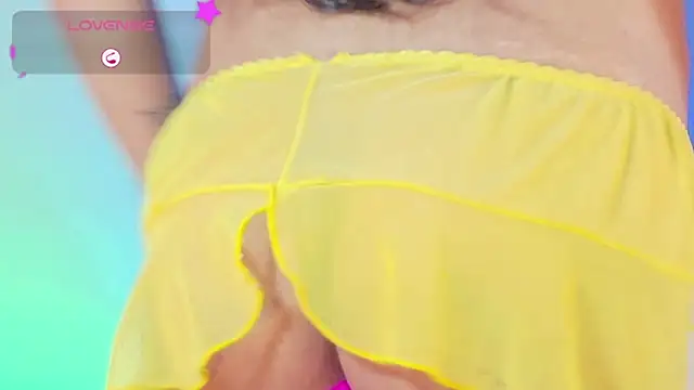 Ice_Princess_ Show in webcam