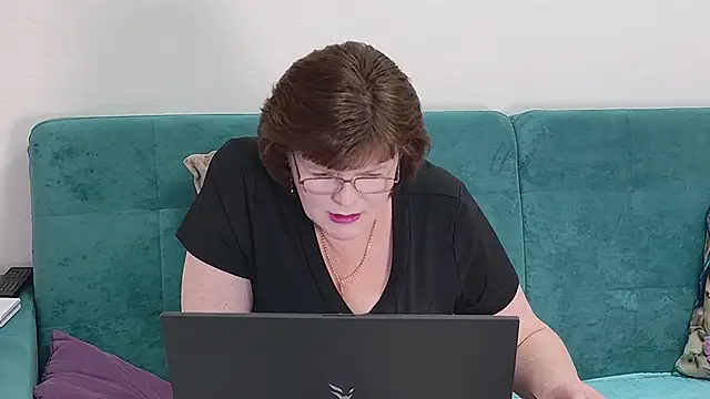 Chat +18 de Sandra_Sunrise ao vivo