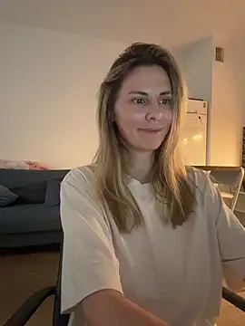 Chat +18 de abbyxluv ao vivo